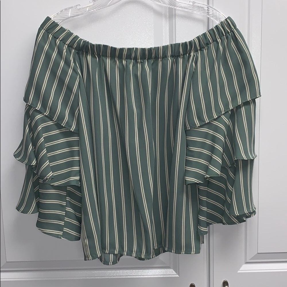 Romeo & Juliet striped off the shoulder blouse - Picture 5 of 8